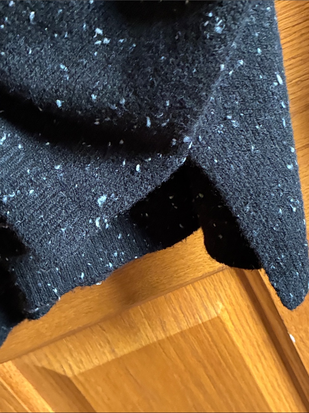 DKNY Black Flecked Crewneck Sweater - Picture 4 of 5